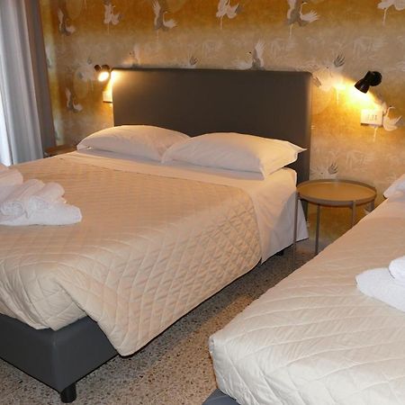Hotel Spring ريميني المظهر الخارجي الصورة