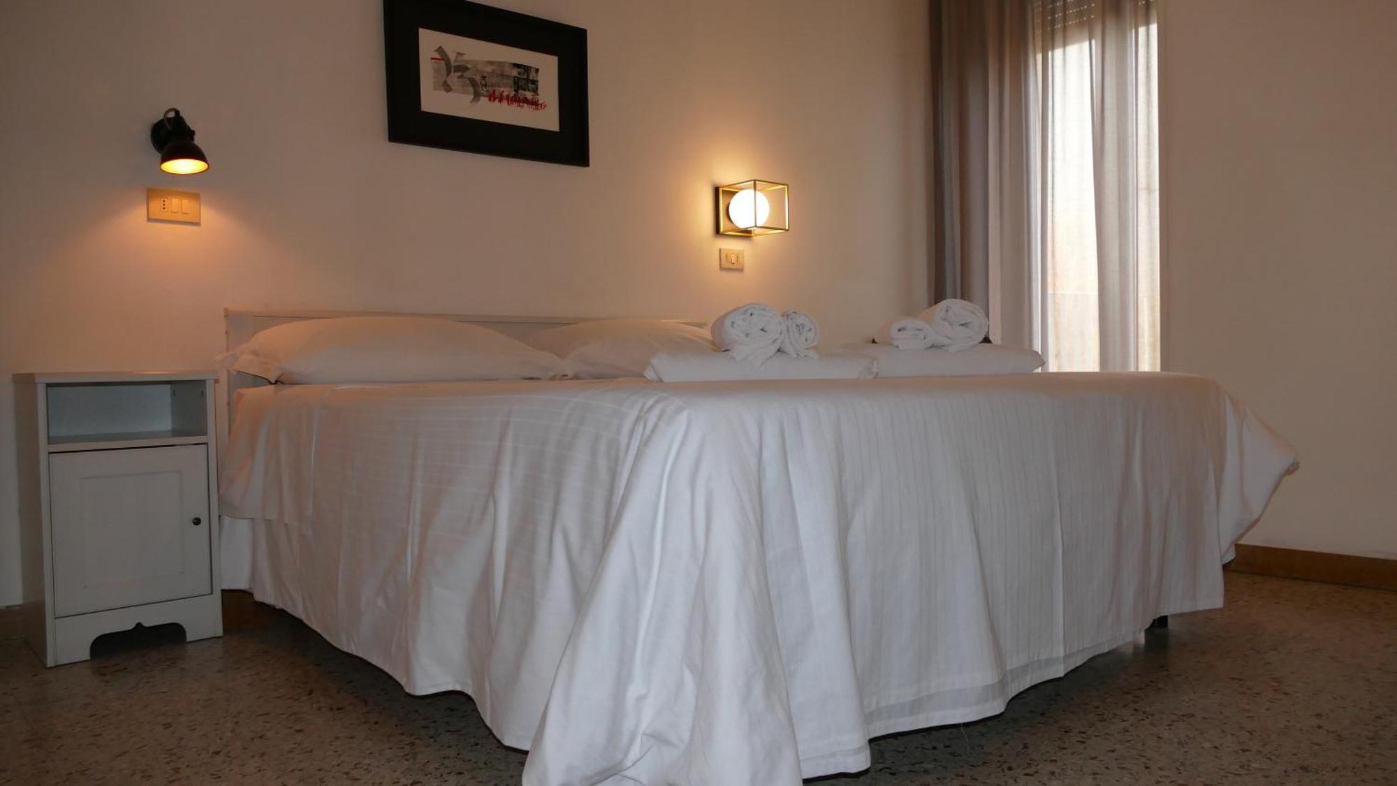 Hotel Spring ريميني المظهر الخارجي الصورة
